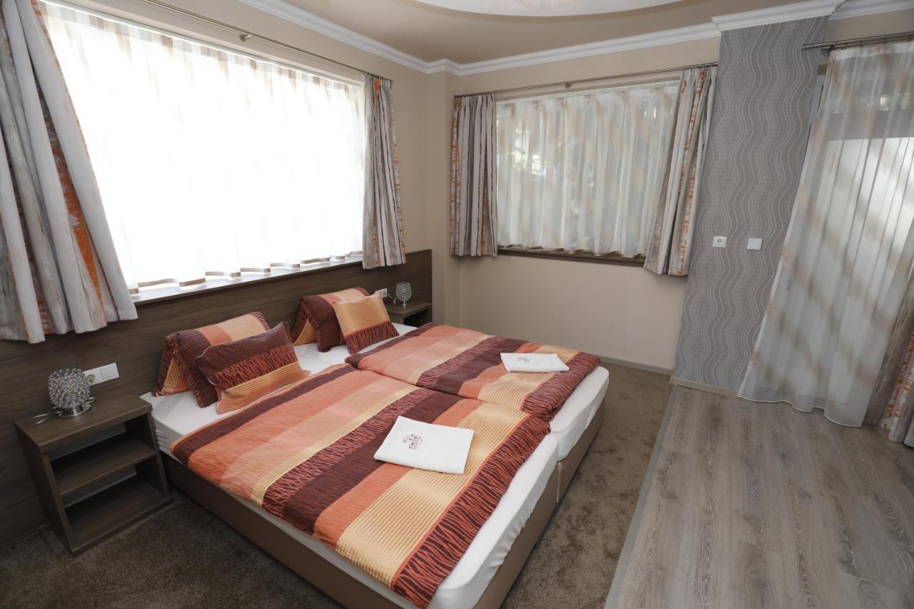 Tinodi Fogado Bed & Breakfast Sárvár Екстериор снимка